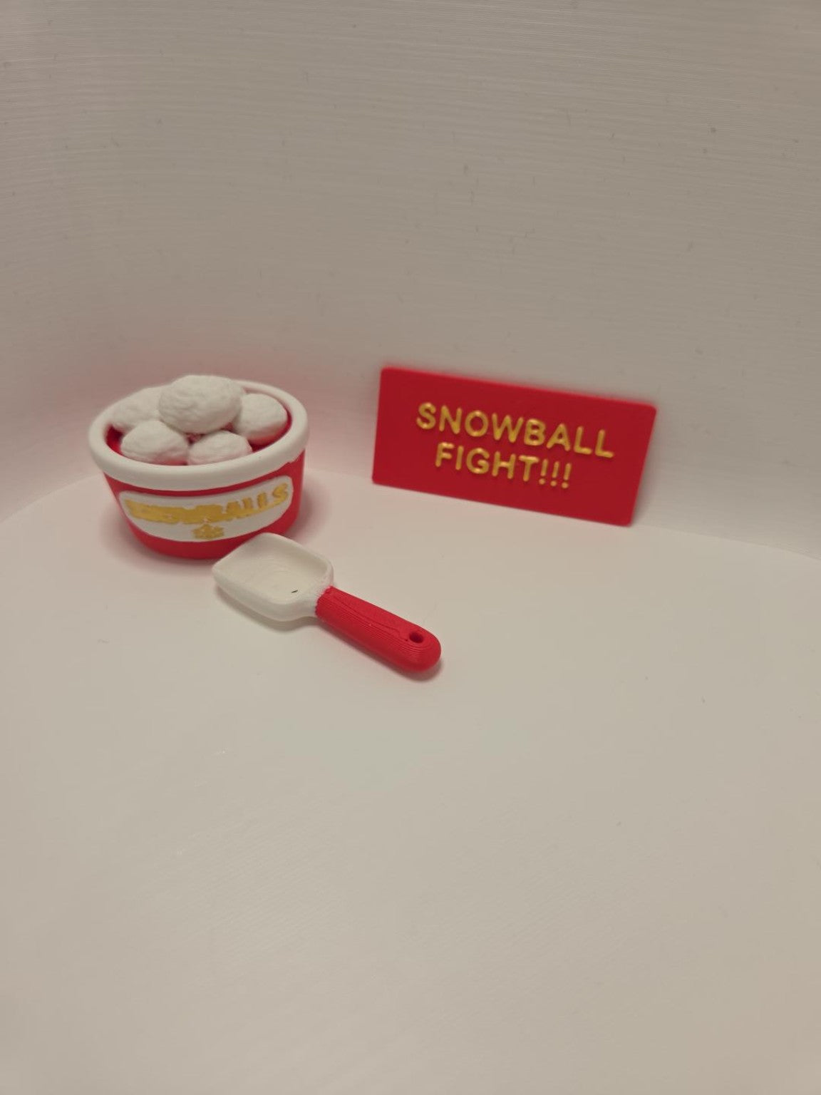 Day 3 Snowball Fight elf set with snowballs and scoop