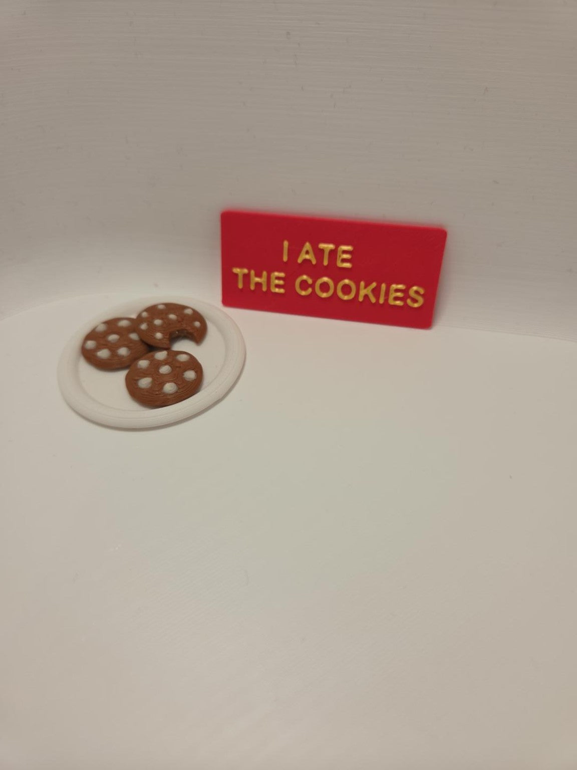 Day 4 I Ate The Cookies elf set with plate and cookies